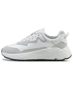 women's sneakers, comfortable sneakers